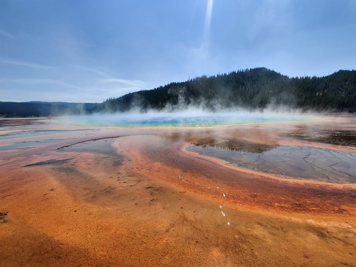 Geothermal #GreenHydrogen interest is rising. At COP27, <a href="/FortescueFuture/">Fortescue Future Industries</a>  announced taking aim at a FID next year for a project in Kenya (bit.ly/3DS5o19) and Indonesia is a front running candidate for this production route.