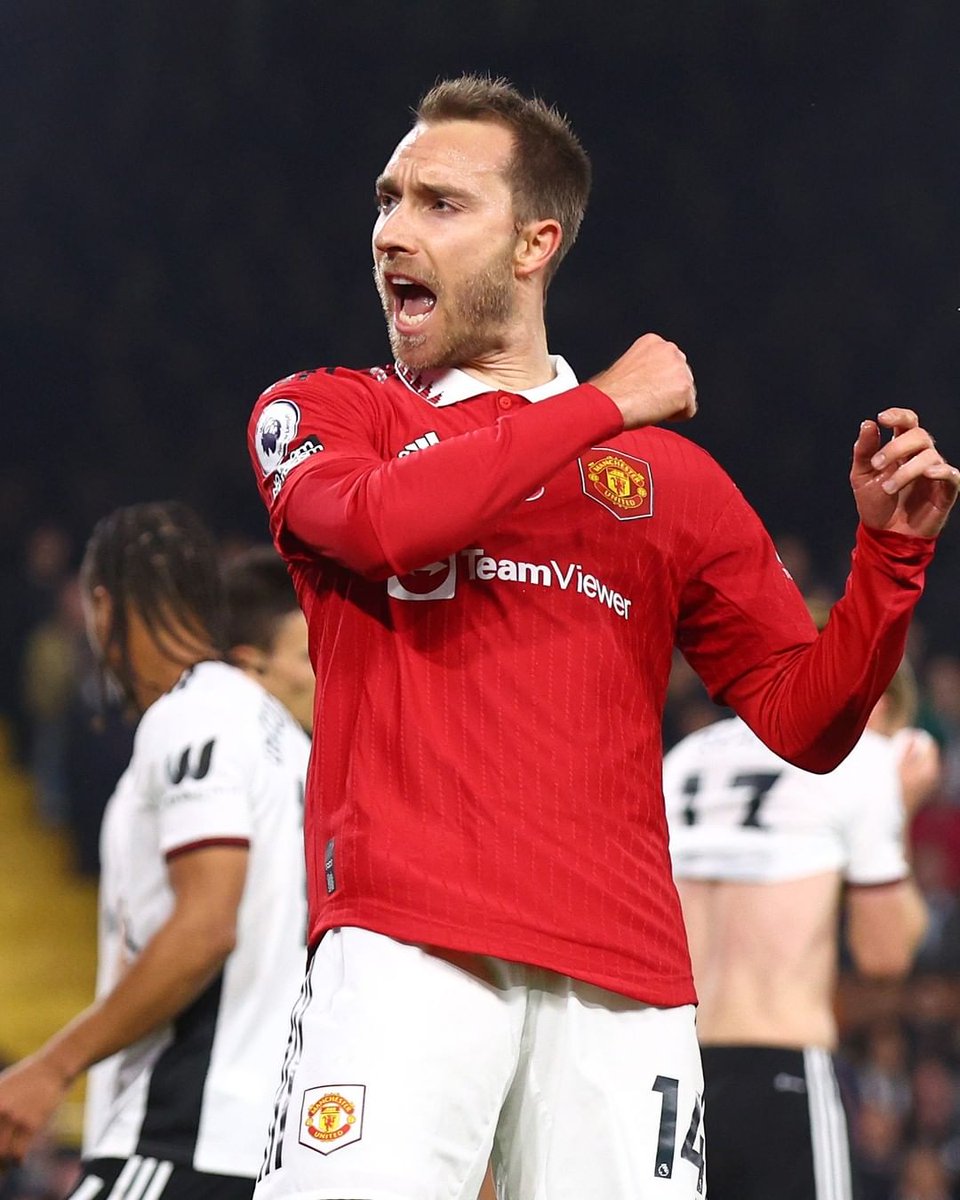 m_meomeow's tweet photo. ดีใจแบบน่ารัก ปุกปิก น้อยแต่มาก เรียบแต่โก้ 😂

#MUFC #CE14 https://t.co/lAlW1dwN8P