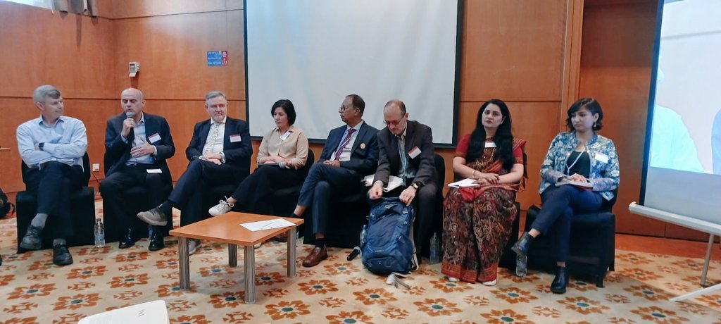 SunitaDuggal7's tweet image. Every session talked about #climate change with #OSOWOG at its core, which was coined by Hon&apos;  Prime Minister Sh.@narendramodi Ji during  #COP26 at #Glasgow. #SharmElSheikh ,#Egypt welcomed all the stakeholders.