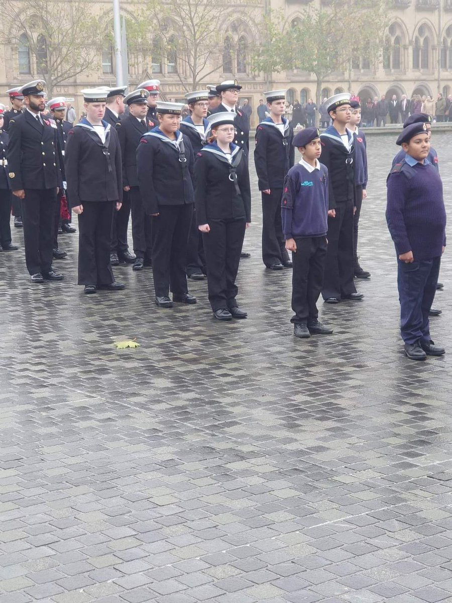OxaviaMerlin's tweet photo. A photo of me from the memorial Parade yesterday morning. ❤ 
Lest we forget. https://t.co/4happed9f0