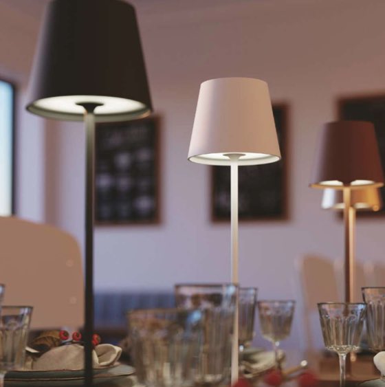 LEDlightenedLtd's tweet photo. Looking for cleanly-designed cordless lamps for your restaurant? We got you covered! #ambientlighting #RestaurantLife #cordlesslamps . https://t.co/PzLmonqHLM https://t.co/bepbMkMGmp