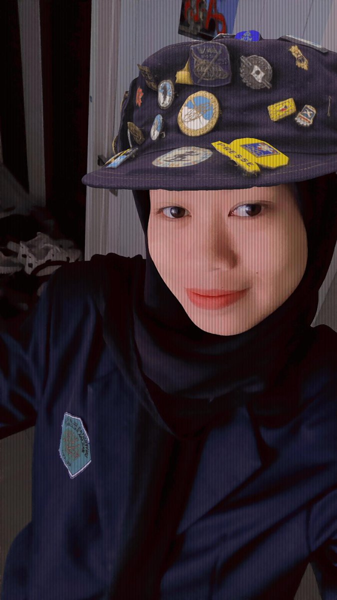 _Amayxx's tweet photo. Dibilang kyk anak SMP mulu padahal mah umur  gw dh otw masuk kepala dua 🤣 #uinma https://t.co/3UIBmVcrDK