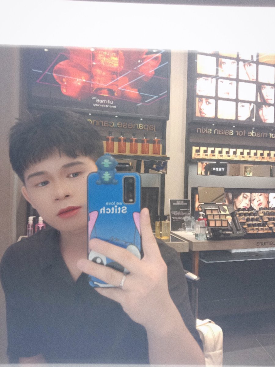 elwin_tan33's tweet photo. 世界那么大，而我真正想落脚的地方，是你的身旁。IG:elwin_tanrose0033
#ElwinTan #DuaLipa #malaysia #korea #makeupkl #twitter https://t.co/ijVE2SOHvn