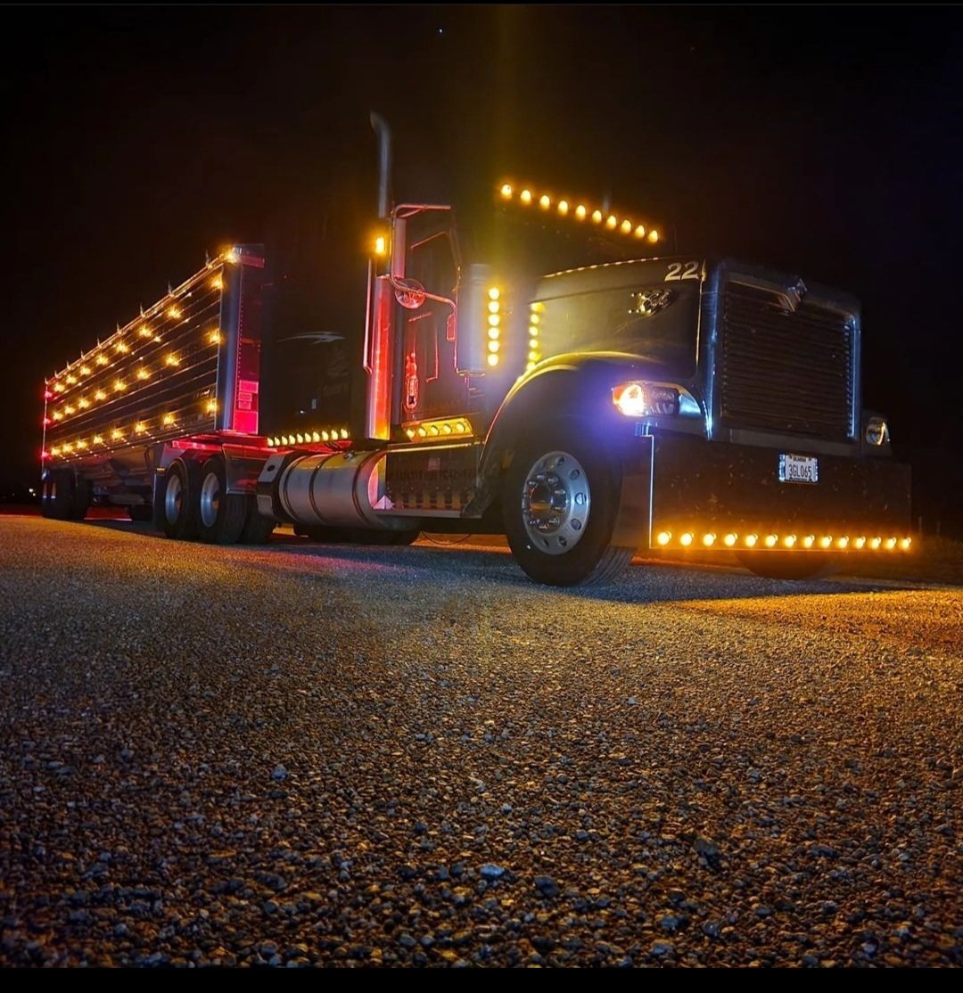 okshowboat's tweet photo. Showboat Inc. https://t.co/lMwyK3TRAU