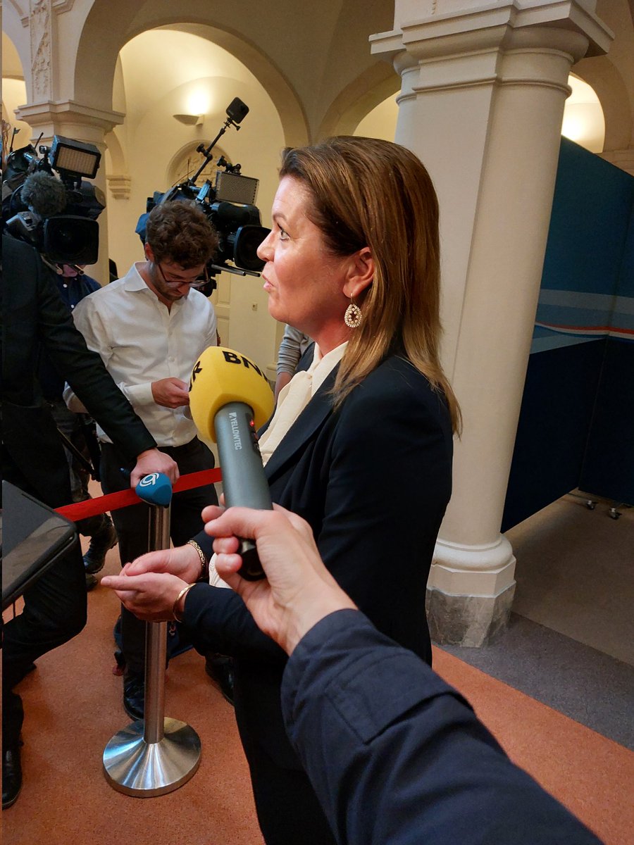 Sophie van Leeuwen tweet media