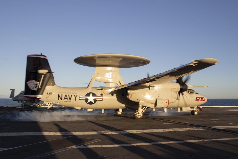 Wheels up 🛩️🚢

Capt. Paul Lanzilotta, commanding officer of the first-in-class aircraft carrier @Warship_78 , took a flight with the 'Bear Aces' of Airborne Command and Control Squadron (VAW) 124 during exercise #SilentWolverine.