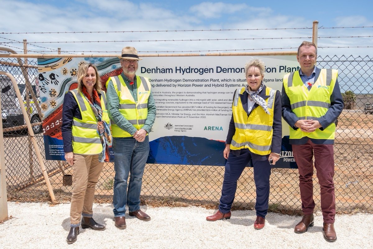 Denham’s Hydrogen Demonstration plant is officially open – and producing its first hydrogen ♻️ The project will test the use of green hydrogen as a clean energy source to power communities. Learn more: bit.ly/3Gat4AE #regionsfirst #solarpower #greenhydrogen