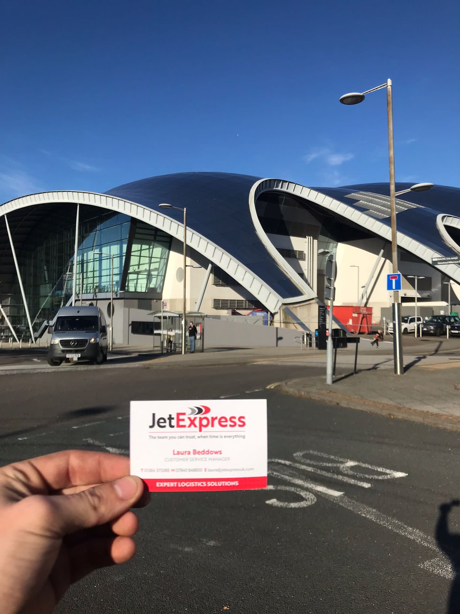 Fab pic from driver, Kane, to from his time-critical delivery to Sage Gateshead, Newcastle to start the week. #SageGateshead #Newcastle #NewcastleDelivery #BusinessCard #CustomerService #Delivery #Driver #TimeCriticalDelivery #SameDayLogistics
