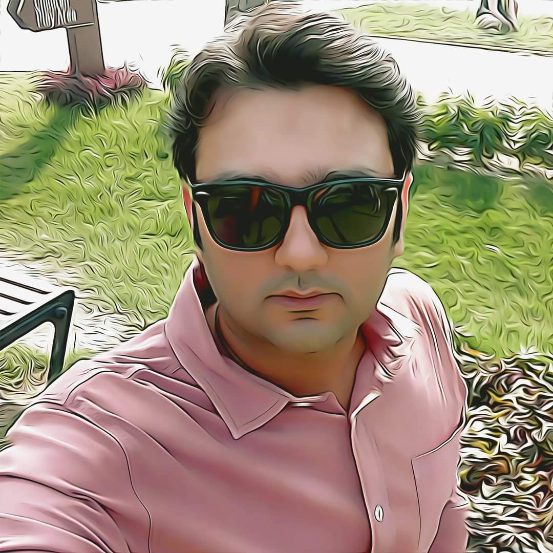 TaimoorZulfi's tweet photo. #NewProfilePic https://t.co/FQmiMyxNbc