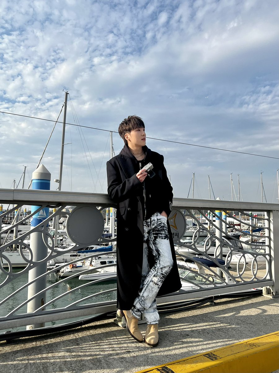 official_yoon_ tweet media