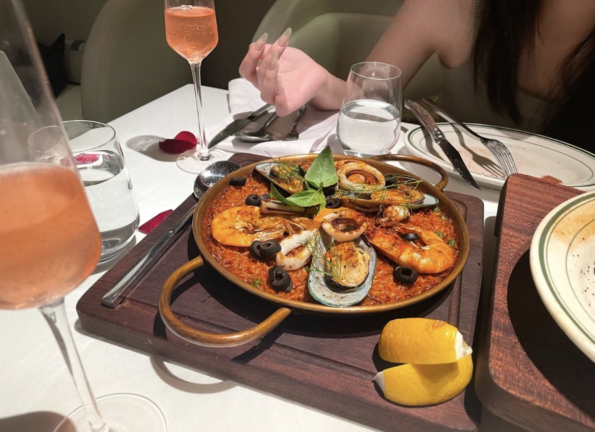 Food 🥘 delicious food  Everything is fresh, I'm happy today.