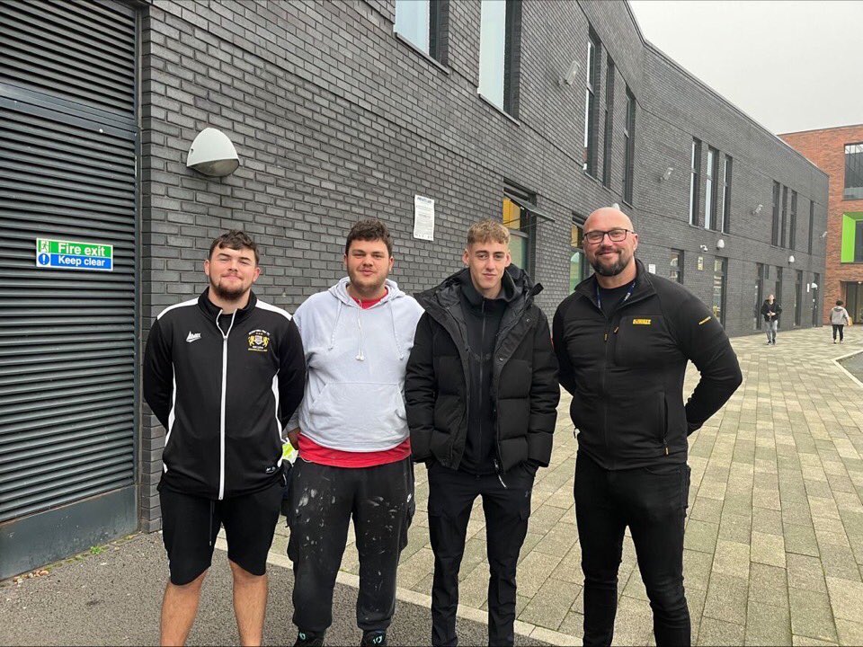 Roofing Department tweet media