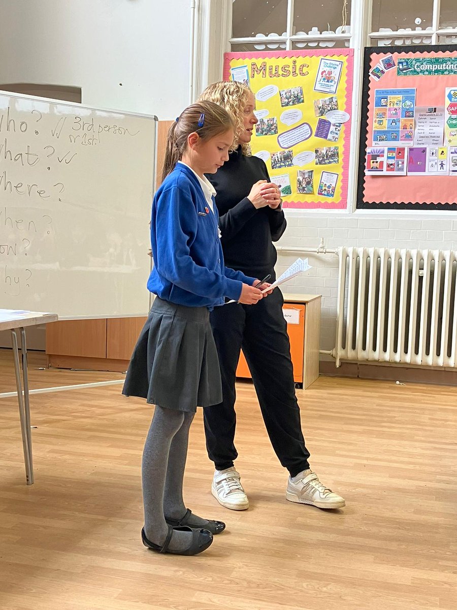 ShawleyPrimary's tweet photo. Some of our Year 5 pupils are taking part in a writing workshop today with the author @JennyvBooks. They are learning what components are needed to make a good story and are sharing their own ideas with everyone! Thank you @AuthorsAbroad_ for this #opportunity @LEOenglish0 https://t.co/U9kfM0YmBk