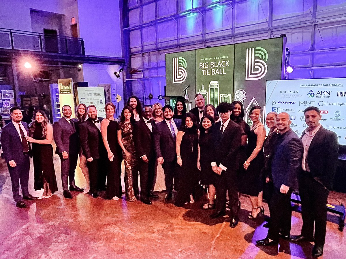 sam_soleil's tweet photo. Had a wonderful time supporting @BBBSGREATERDAL w/ @AMNHealthcare at the 25th Annual #BigBlackTieBall, serving Dallas for 95 years! A night full of inspiring stories on the impact the #BBBS mentoring mission has, transforming lives & the community. #AMNcares #DefenderOfPotential https://t.co/mXaGrZLotu