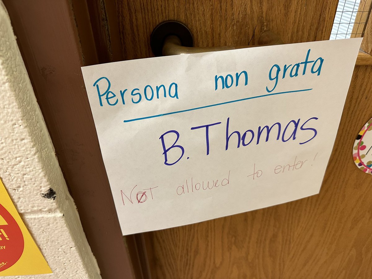 I like to give my administration a warm welcome when I know they’re coming to observe me.🤣