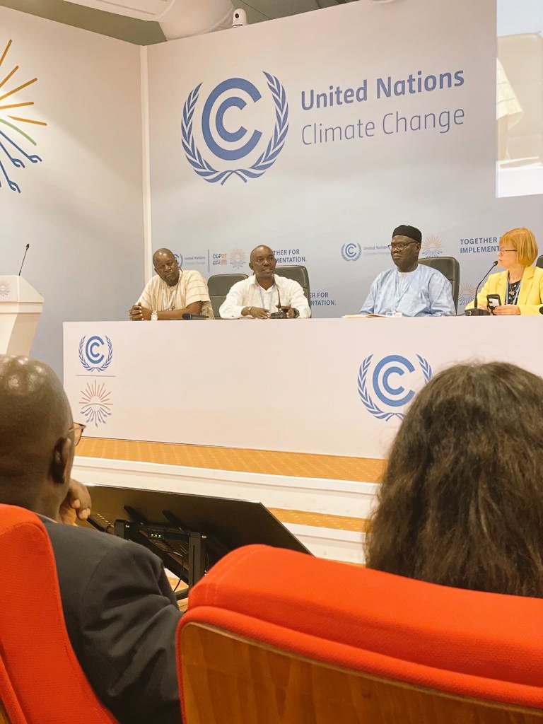 Naacug's tweet photo. NAAC's CEO Mr. Samuel Ssentumbwe on a panel, discussion on "Farmers' Adaptation and Mitigation of Climate Change" at the COP27 in Sharm EL Sheikh Egypt.
#USAID #AMEAGLOBAL @EAFFinfo @worldfarmersorg @unffe #rikolto @UhuruInstitute #MSCuganda @pafo_africa #NUCAFE95 https://t.co/6n2pRcrpHk