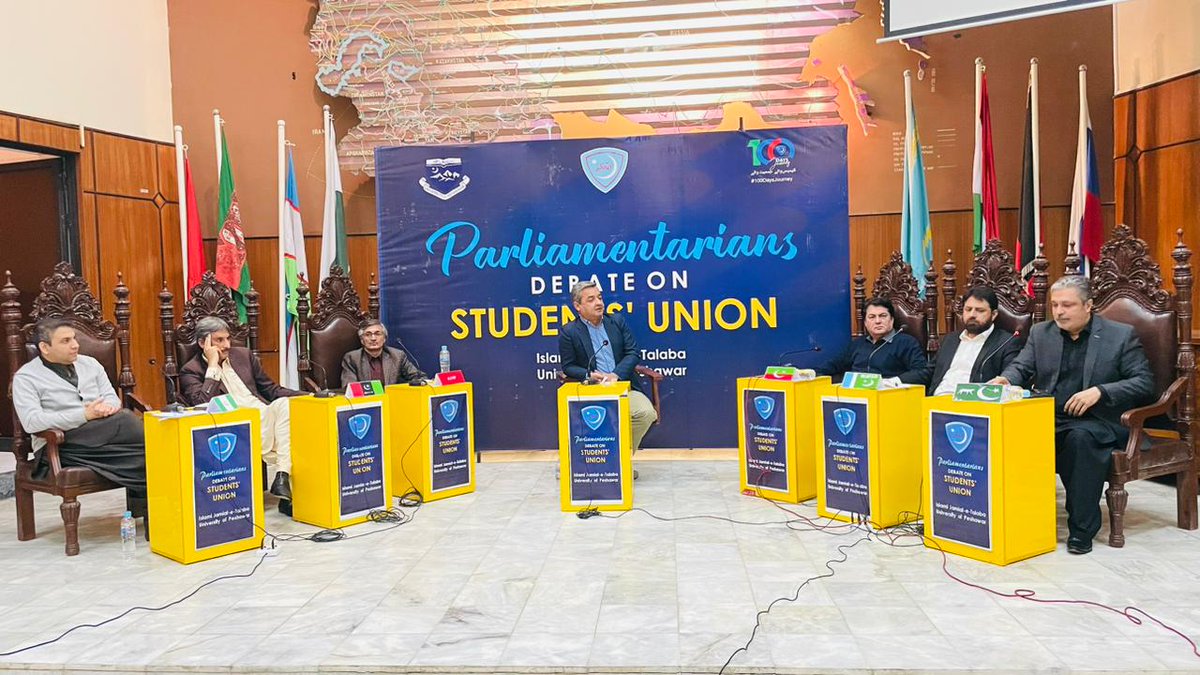 Aftab_614's tweet photo. A wonderful and unique sort of parliamentary debate on student union was organized by Islami Jamiat Talaba University of Peshawar ,
-
Parliamentary leaders from every political party chaired the session.
Thumbs up Bro Taqveem Ul Haq  and team.💕
#طلبہ_یونین_وقت_کی_ضرورت https://t.co/yefZlNxWcn