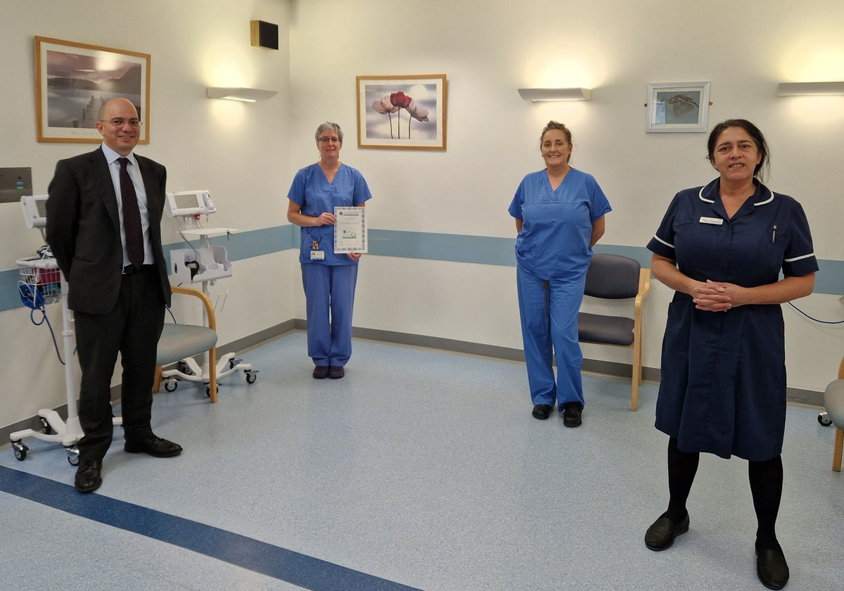 Congratulations to our Orthopaedic Centre team at Chapel Allerton Hospital, who have been named as a National Joint Registry Quality Data Provider after successfully completing a national programme of local data audits 👏🌟 <a href="/JointRegistry/">NJR</a>  <a href="/CAHTriTeam1/">Chapel Allerton Hospital CSU</a>