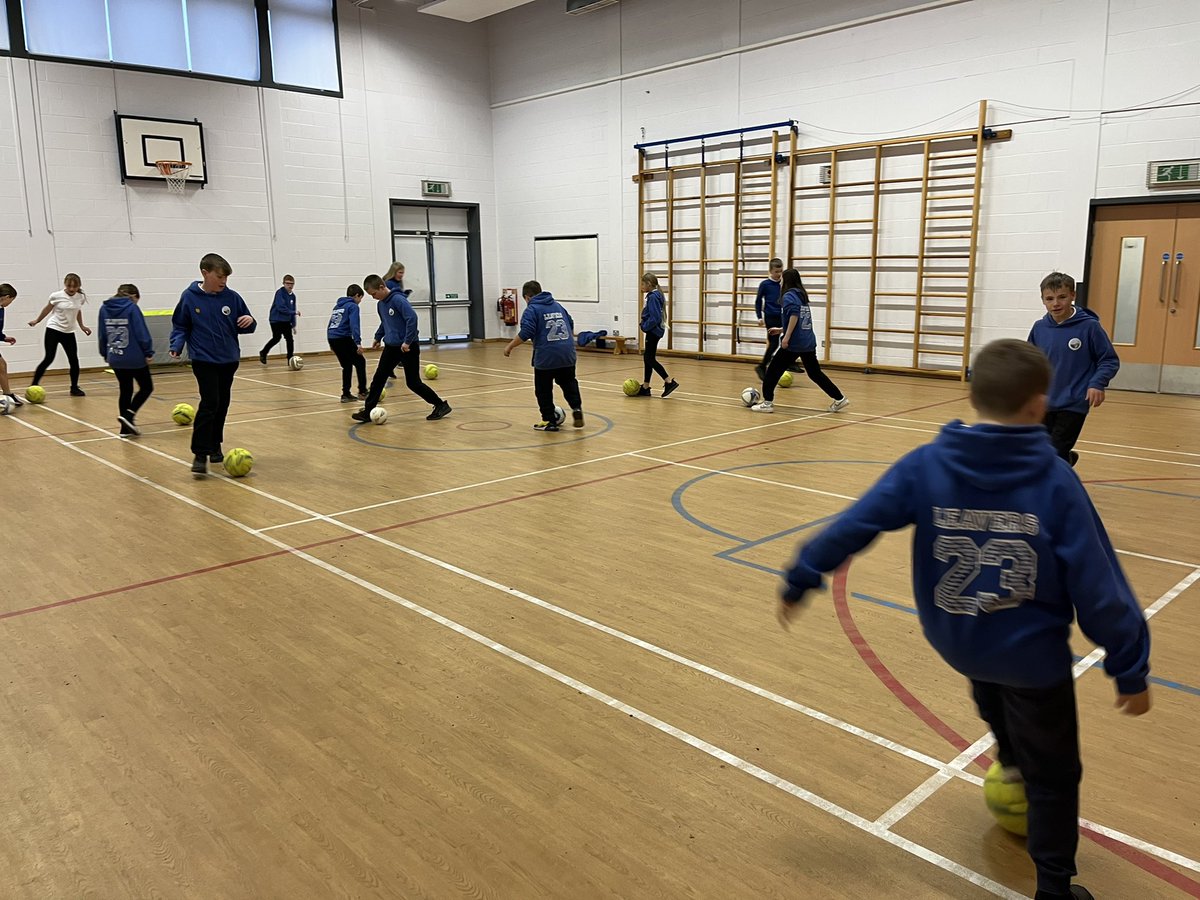 ActiveSchAngus's tweet photo. ⚽️ Great turn out @Whitehillsps for lunch time P7 football club!! Excellent enthusiasm and effort from everyone 🥵 🥅 ⭐️ #ChangingLiveThroughSport #ActiveEveryday #ActiveForfar https://t.co/Z4M1j1KEZm