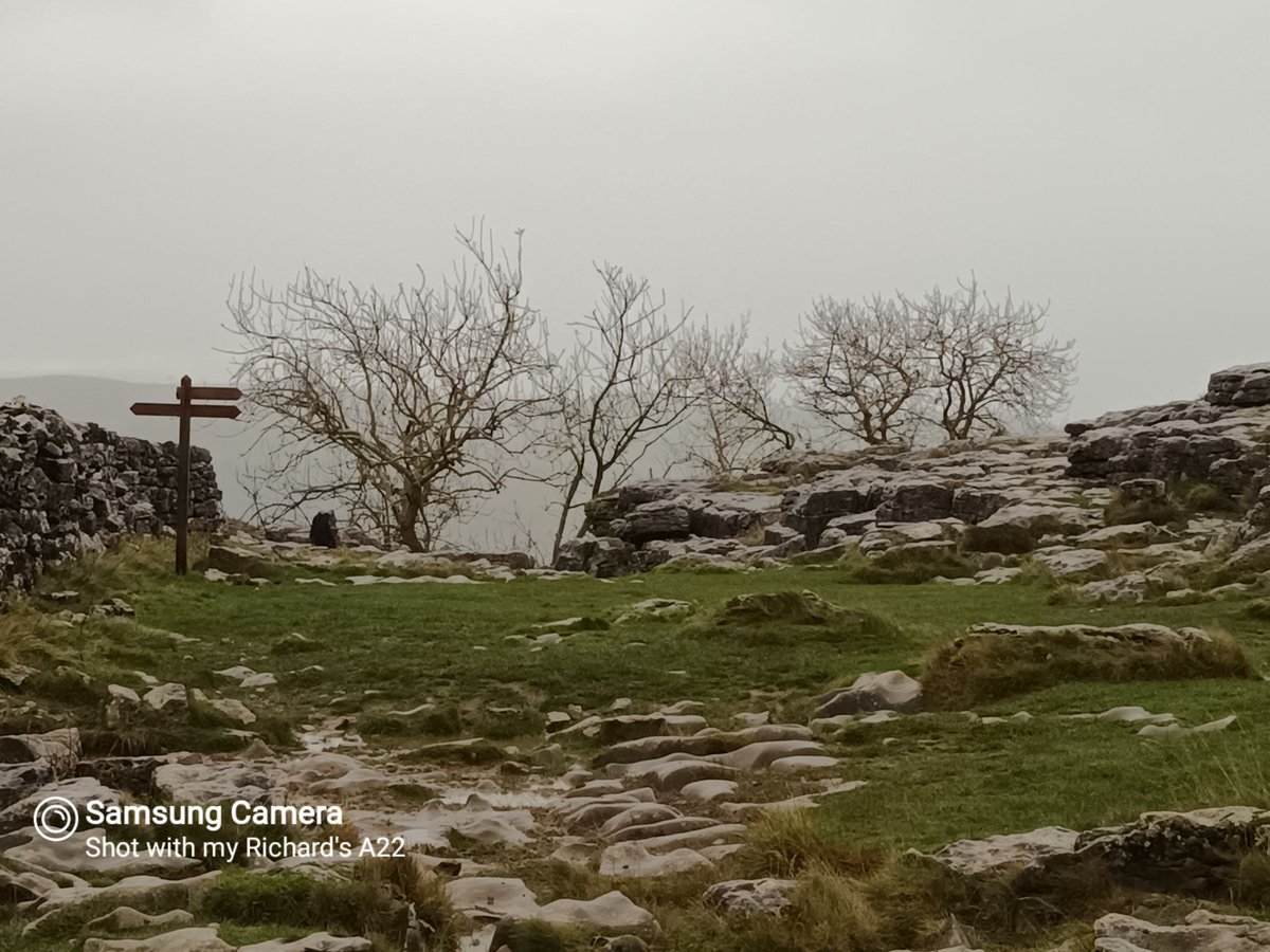 RichardHGeog's tweet photo. Very much looking forward to the Y8 Geography and Art Expedition to Malham this week! Fingers crossed the weather forecast remains dry! @DixonsTA https://t.co/KxwFkWgusE