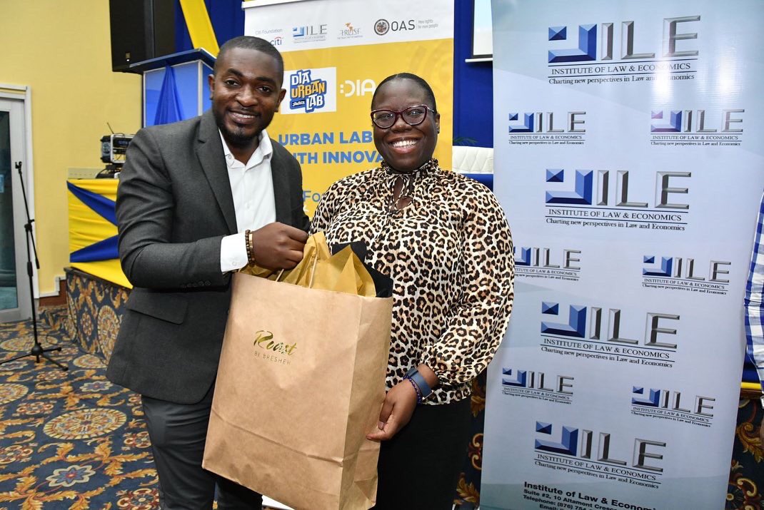 It really was an honour sharing the stage with my fellow Entrepreneurs and Innovators who are changing the world in strides. We spoke on the theme ‘The Entrepreneural Landscape’. Change can be uncomfortable but is necessary and as Entrepreneurs we know this very well.