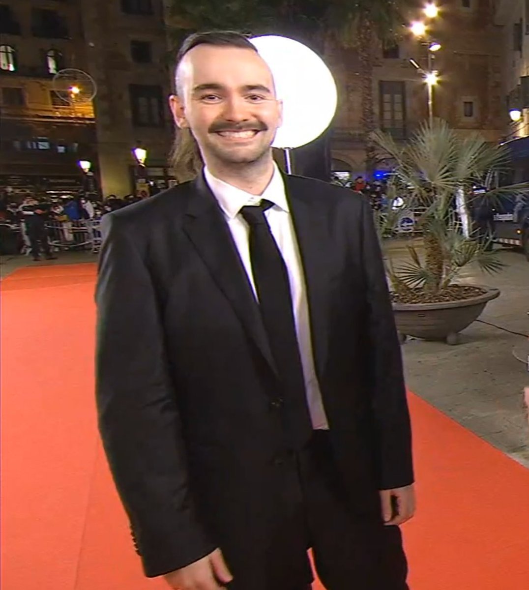 Top this! <a href="/PremiosESLAND/">Premios ESLAND</a>