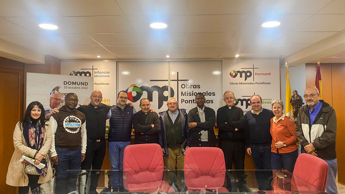 Con las Direcciones Diocesanas de <a href="/OMP_ES/">OMP España</a>, en la reunión de la Zona Centro, trabajando en la animación y la formación #misionera. Alegría poder servir al #Evangelio y a los #misioneros y las #misioneras. Colaborad con la #misión en @omp_es.