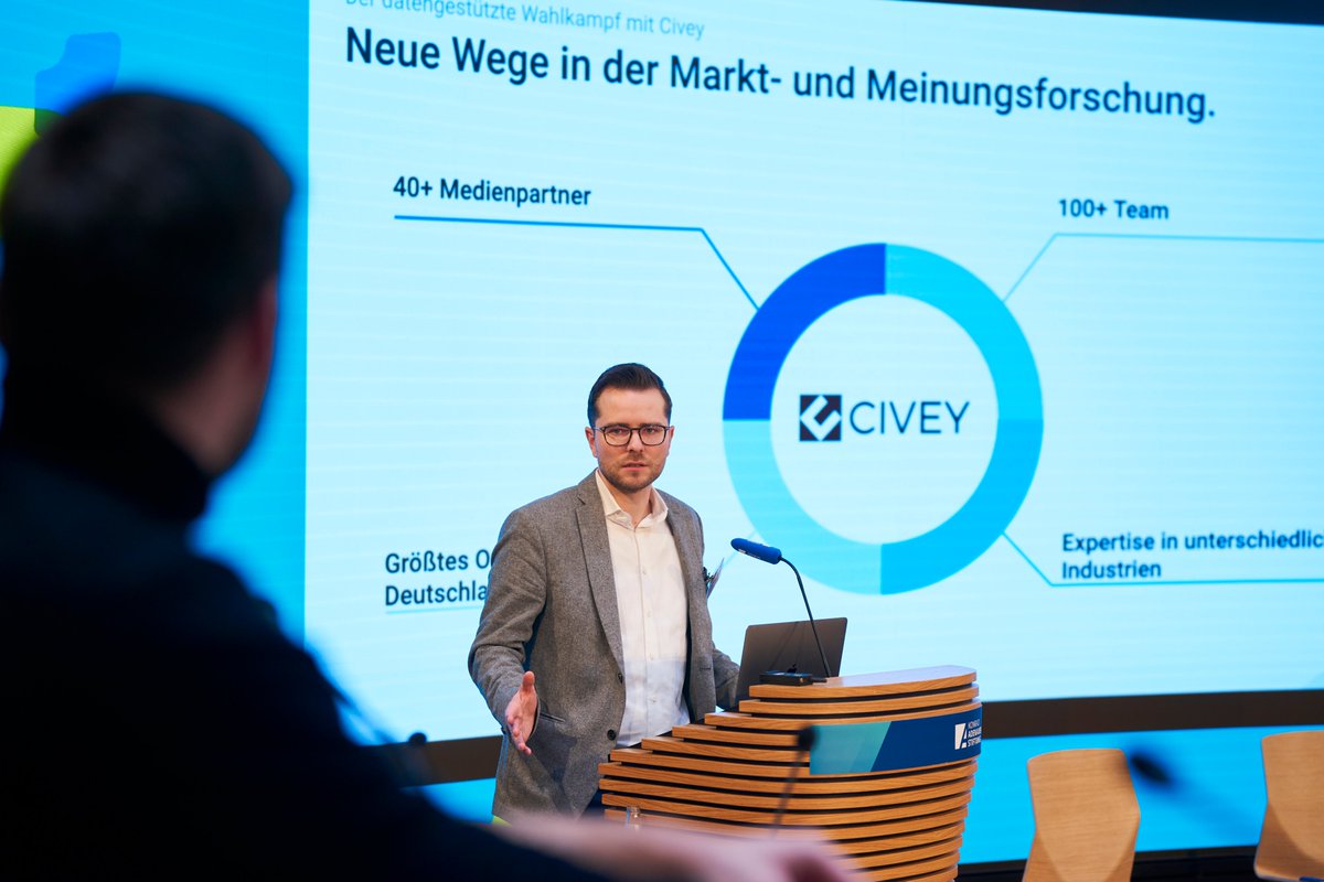 Ohne Daten keine erfolgreiche Kampagne. <a href="/FlorensMayer/">Florens Mayer</a> von <a href="/civey_de/">Civey</a> stellt in seiner Breakout-Session klar: "Ausgangspunkt jeder Kampagne sollte eine Grundlagenstudie sein - inkl. Potenzial- sowie Stärken- und Schwächenanalyse." #ikpk22