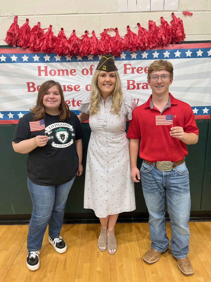 VFW Post 8568 Quartermaster, Dannelle Coatney-Reichert, announced Edward Turk &amp; Josylin Clark were among the top 3 essays voted by Post 8568 VFW members &amp; auxiliary. Their entries will advance to State of Texas VFW Patriot’s Pen scholarship competition. bit.ly/3E3sRMR