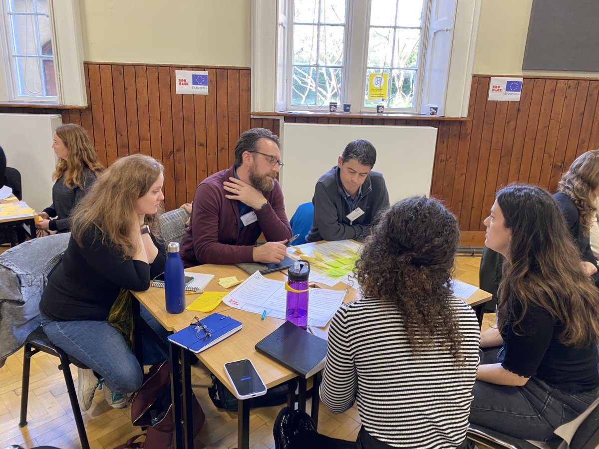 DCU_ICIWL's tweet photo. Sharing their ideas at the @EUErasmusPlus #eduhack #hackday meeting today. Thanks @RoLyonz for being here and sharing your expertise  @DCU_IoE  @DCU  @DCU_SEIGS https://t.co/f4QADyUsj0