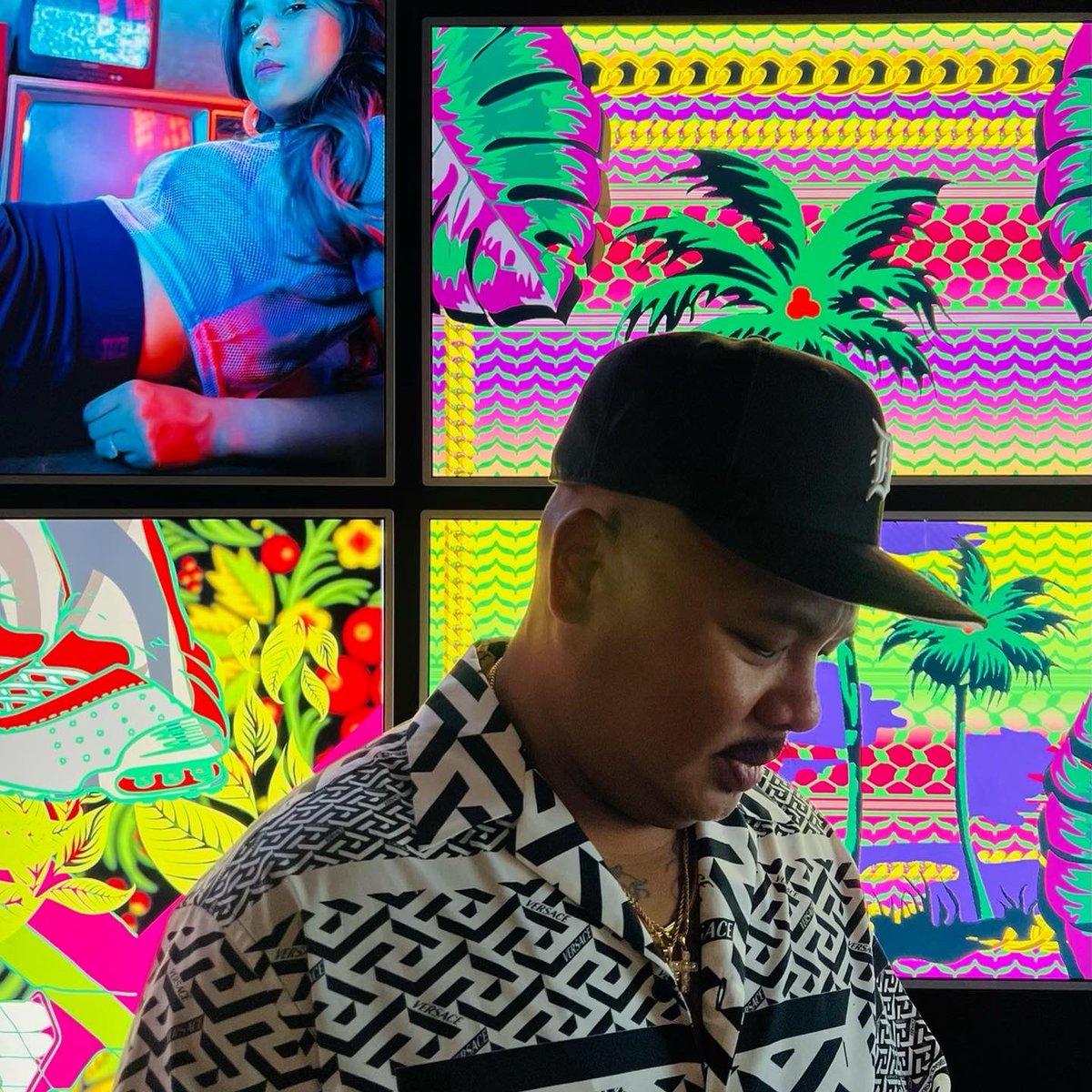 Space Dust tweet media