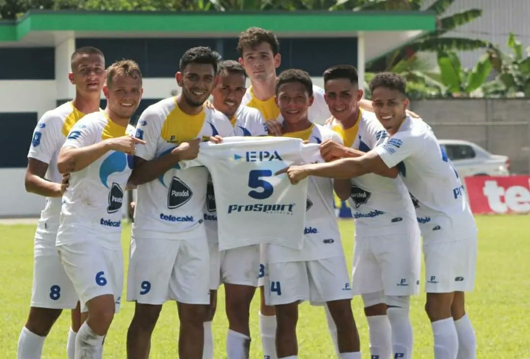Escorpiones1907's tweet photo. Esta temporada vivimos momentos increíbles; solo nos queda decirles: ¡GRACIAS! 💙🦂

#SomosEscorpiones #VamosporMás https://t.co/8nN2PbSO6d