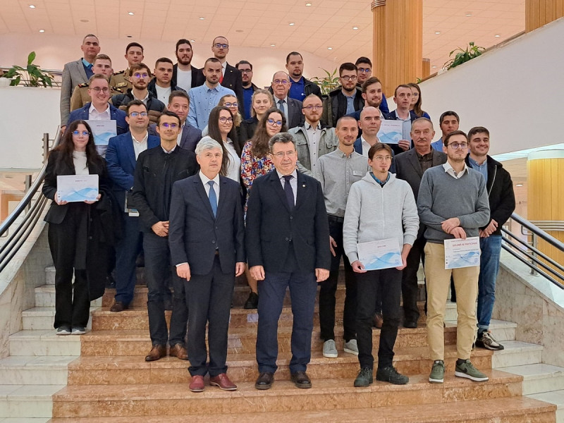 Premiul I la  Concursul „Student Design &amp; Manufacturing Competition” ugal.ro/anunturi/stiri…