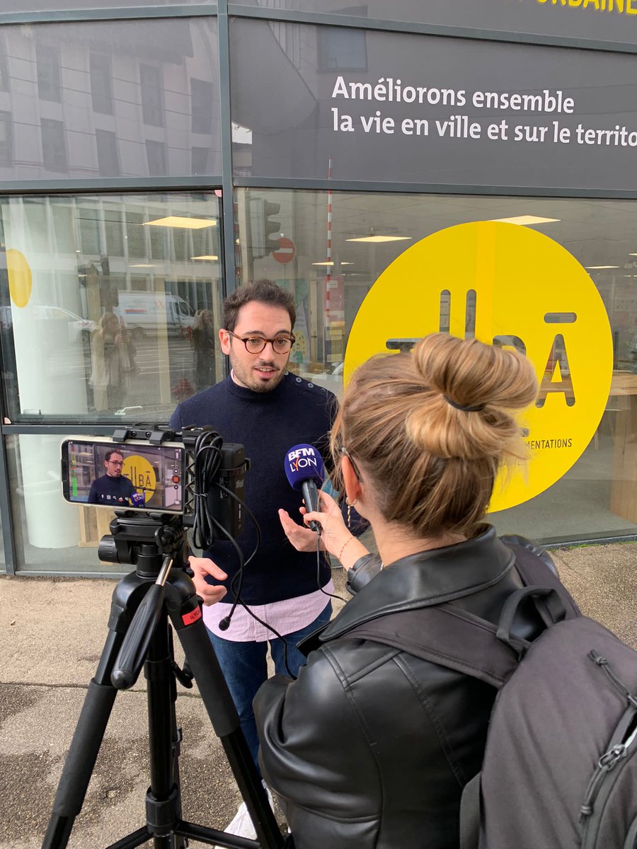 espritdessens's tweet photo. Merci à @BFMLyon, @M6, @tribunedelyon et @BrefEco pour leur présence, et à l’équipe de pony pour sa confiance ! 🙏 https://t.co/8MZr9JrtTS