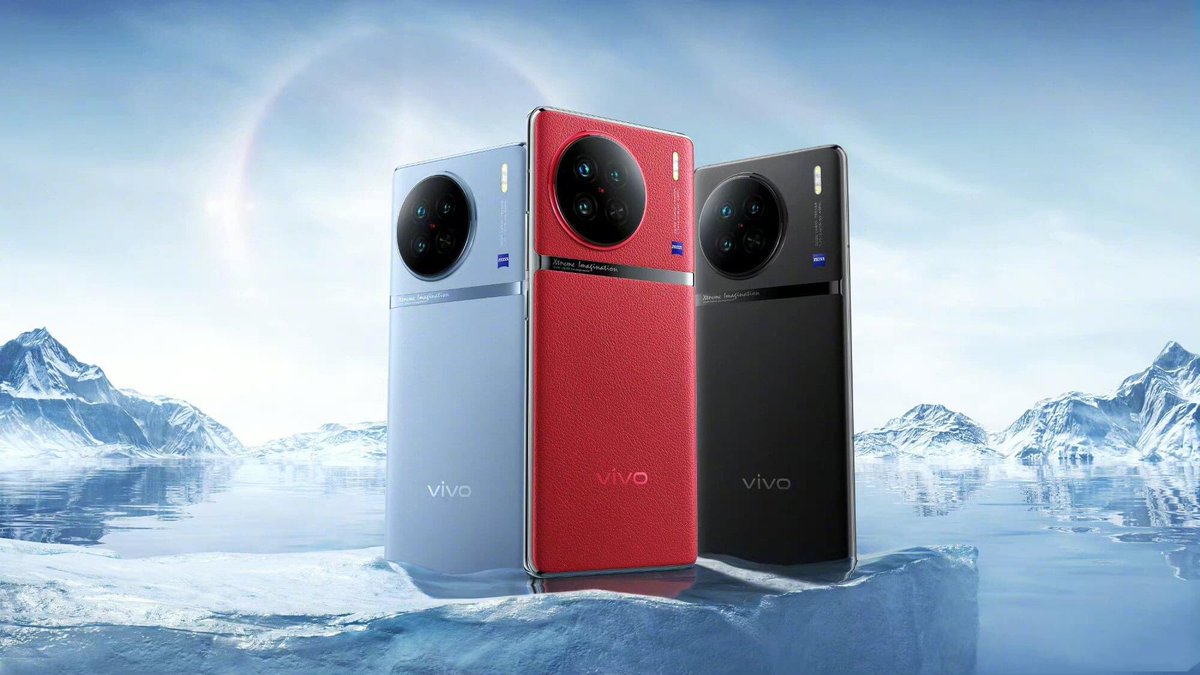 MiFanTech's tweet photo. VIVO X90 Pro Plus en los 3 colores. ❤️🖤💙
#vivoofficial #vivo #vivox90 #vivox90pro https://t.co/r8ob7W8idk