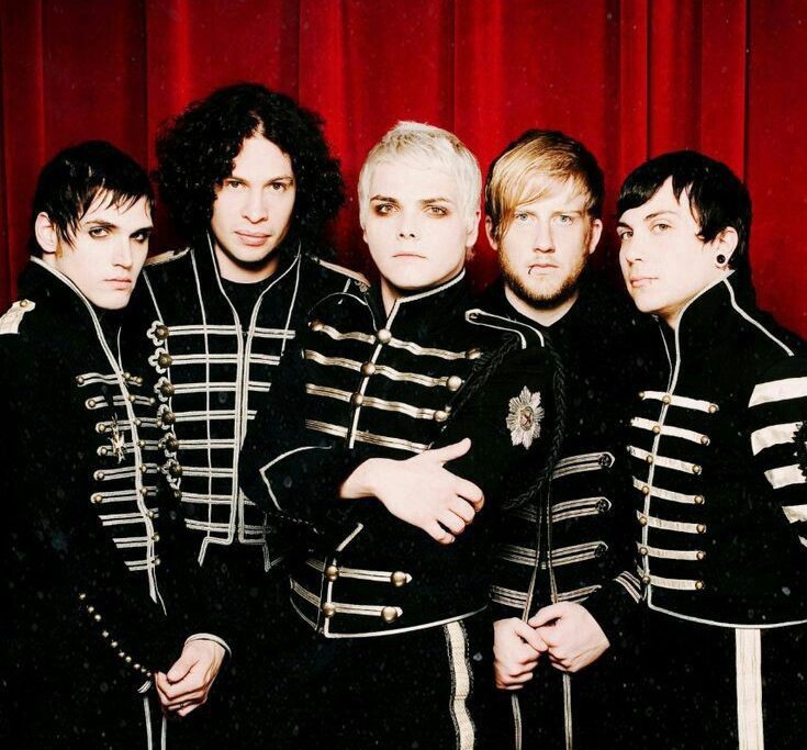 plastikomet's tweet photo. ✂️ XDINARY HEROES as MY CHEMICAL ROMANCE songs. 

[ a long and very much needed thread; also a call for XH to cover an mcr song ] https://t.co/Gx9DbDASeI