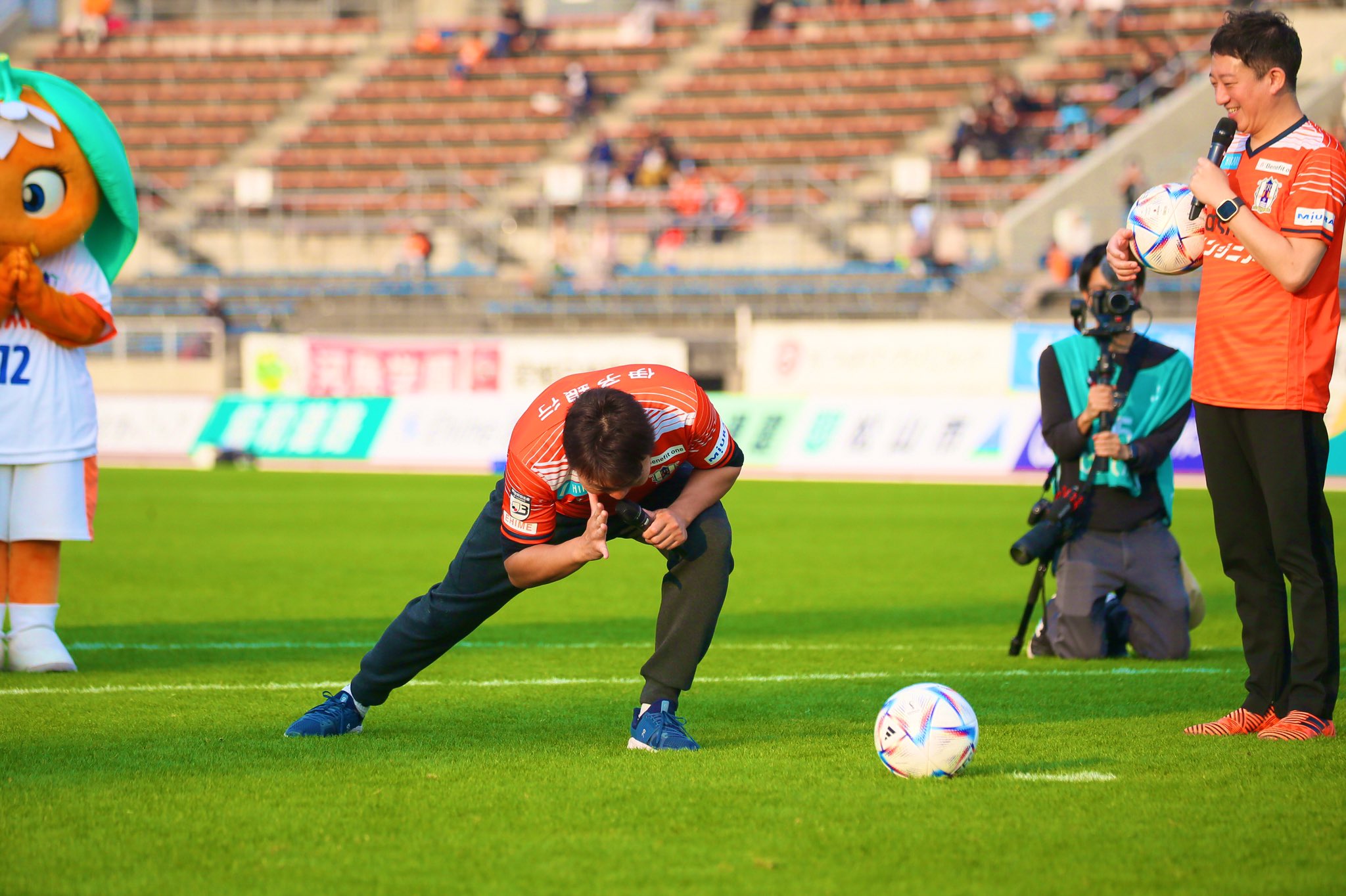 愛媛fc 土居宗将 フロントスタッフ Ehimefcstaffdoi Twitter