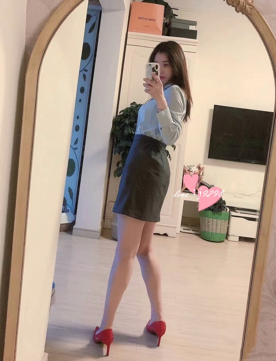 床頭吵床尾和
我只想雙腿開開合合😘 https://t.co/IgH9qjBolU