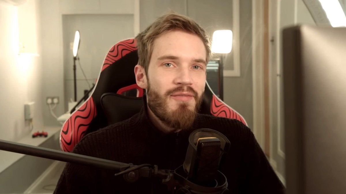 تصريح قوي من المؤثر الشهير PewDiePie 👇من خلال بودكاست Trash Taste على اليوتيوب:

"أنتم مدينون بكل شيء لـDOTA، لعبة LoL ما كانت لتتواجد بدونها" ‼️