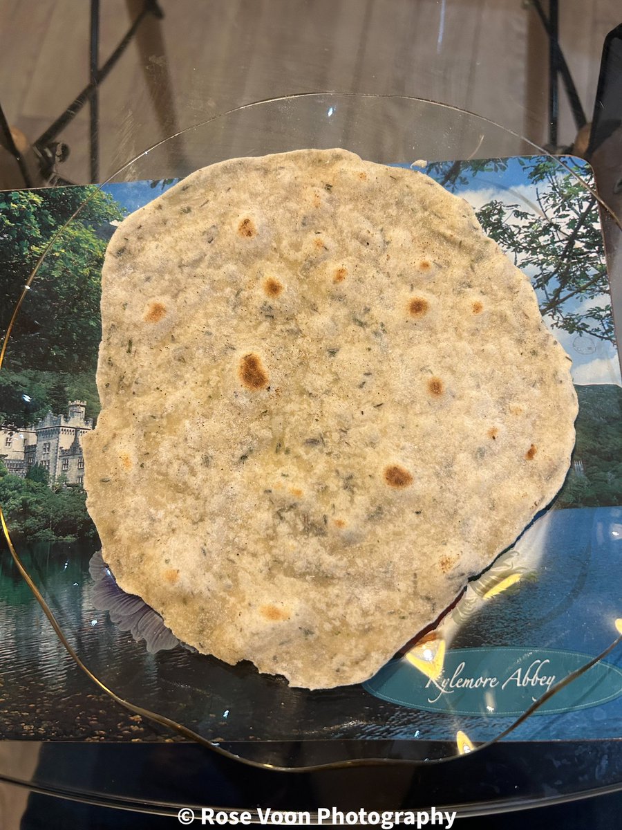 rosevoon84's tweet photo. I love frying tortillas until crispy. I call them crispies. I also made my own flatbreads with various spices and fried them. Breakfast #tortillas #crispies #crunchy #greatforkids #snacks #greatforanyone @BBCBreakfast @CookingChannel @jamieoliver @HairyBikers @GordonRamsay https://t.co/4Ozj4bJEBC