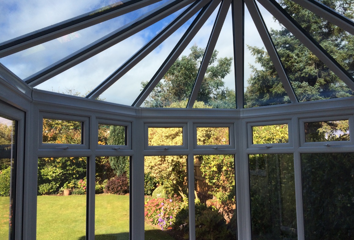 CRSWirral's tweet photo. Edwardian, Victorian or bespoke? CRS are sure to have a style of conservatory roofs to suit you! We offer a range of different styles and colours, and are able to accommodate any design and scale!

For a quote, contact us today! 0151 604 0040
https://t.co/eKczlDlQju

#crswirral https://t.co/hooPEBsPno