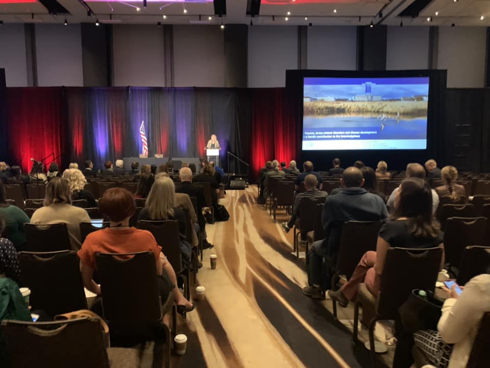 We really enjoyed listening to all the fascinating talks and making new friends at the <a href="/ISTSSnews/">ISTSS</a> conference🧡 Here are our representatives from <a href="/CPHIceland/">Centre of Public Health Sciences</a> 🫶 
<a href="/UnnurAValdimars/">Unnur Valdimarsdóttir</a> gave a talk as a keynote speaker and, Hilda and <a href="/ingibjorg/">Ingibjörg Magnúsdóttir</a> presented their Ph.D. projects!
#ISTSS2022