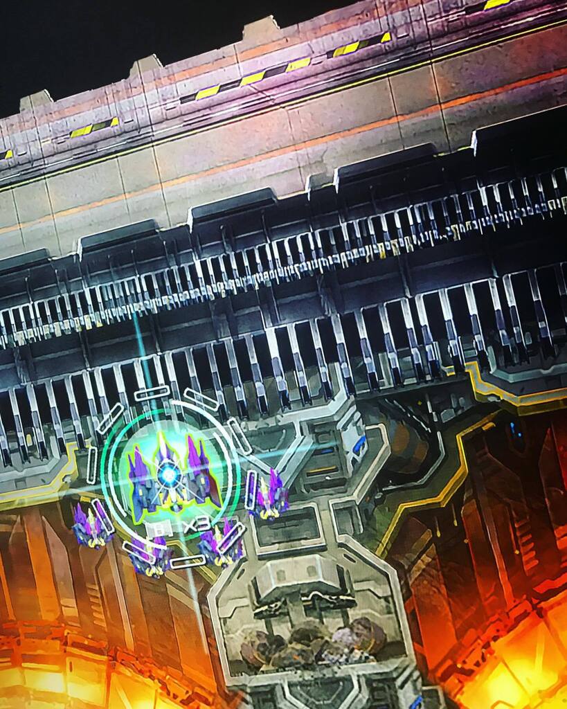 Marty_DYR's tweet photo. A brief moment of calm in an otherwise mental experience.
.
Glad to finally get my hands on #gunvein. It so good.
.
Gunvein (PC)
.
#shmuplyf #shmuplife #shmup #shmups #shmupsareshooters #shootemups #bullethell #ngdevteam https://t.co/0RCKrZmFfv https://t.co/DqpbwPmwgW