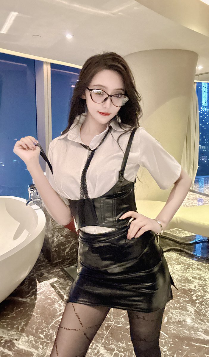 挺想回你信息的 但是你总不发 https://t.co/W60vPge0YT