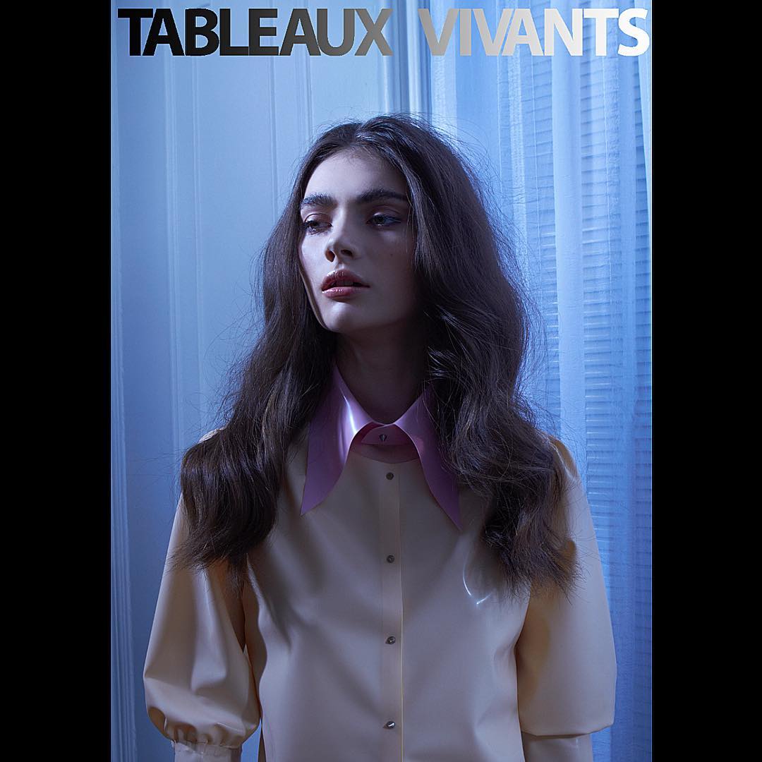Wear Latex on Twitter "Tableaux Vivants latex, photographed by Elle