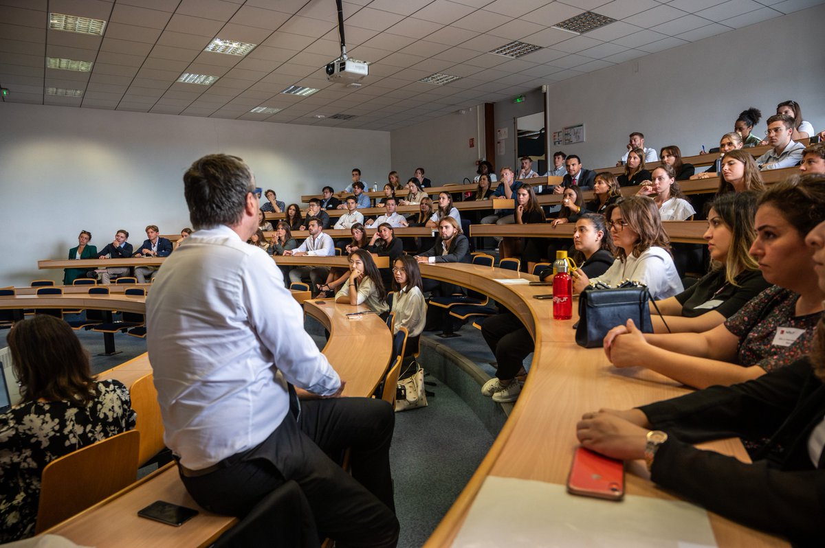emlyon business school (@emlyon) on Twitter photo #RECRUTEMENT <a href="/EMLYON/">emlyon business school</a> ouvre un poste de professeur (H/F) en #Durabilité / Entrepreneuriat Social 👉 Candidatures ouvertes jusqu'au 1er décembre hr.em-lyon.com/fr/job/faculte…
Vous pouvez également adresser vos questions à <a href="/XavierBlot/">Xavier Blot, Ph.D.</a> #RECRUTEMENT <a href="/EMLYON/">emlyon business school</a> ouvre un poste de professeur (H/F) en #Durabilité / Entrepreneuriat Social 👉 Candidatures ouvertes jusqu'au 1er décembre hr.em-lyon.com/fr/job/faculte…
Vous pouvez également adresser vos questions à <a href="/XavierBlot/">Xavier Blot, Ph.D.</a>