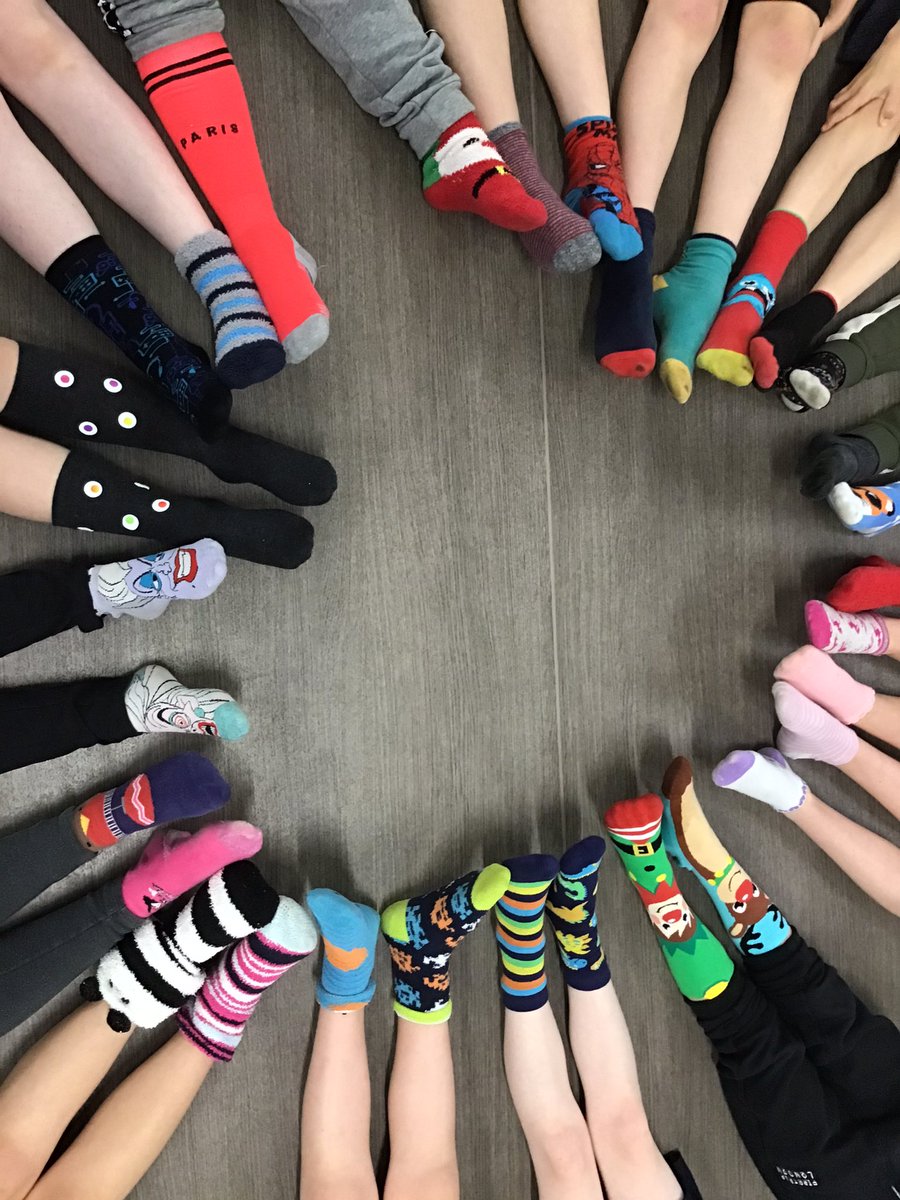 HilderthorpeSch's tweet photo. #hildyear4 celebrating #oddsocksday and supporting #AntiBullyingWeek #hildPSHE https://t.co/3lP3jIFv1x