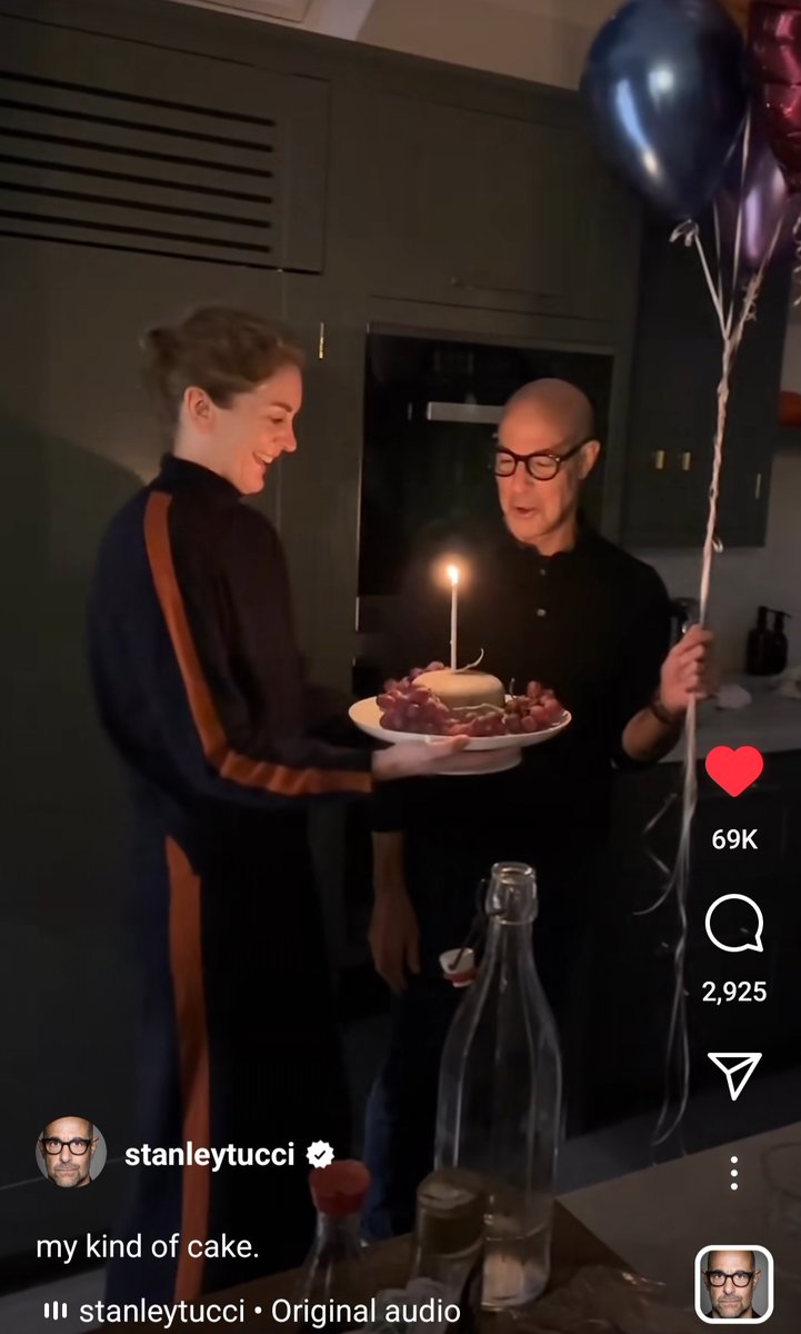 BeeBabs's tweet photo. Good morning, Stanley Tucci had a wheel of cheese as his birthday cake ❤️ https://t.co/Rq3HHu07zU