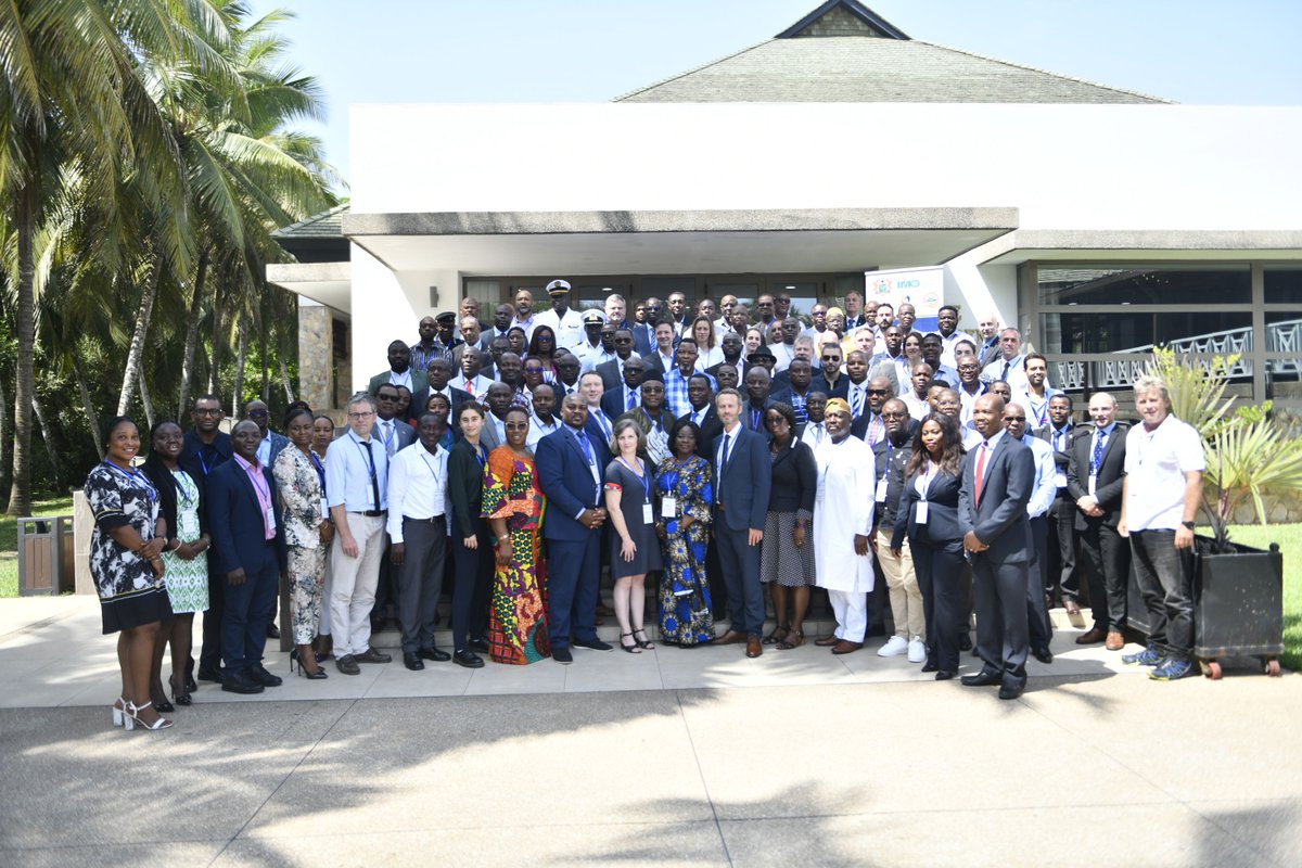 LeFlochDepol's tweet photo. 🇬🇧 Very pleased to participate at the 9th Regional Conference of the #GIWACAF in Accra, Ghana. It was a great success and we'd like to thank the organizers (@Ipieca @IMOHQ) for their support in delivering the workshops/technical demonstrations.
#oilspillresponse #preparedness https://t.co/IDvQgu9TBo