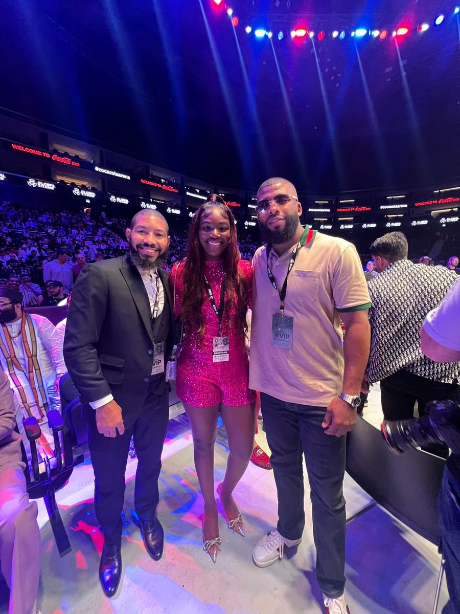 Our founder @AshleyTheophane with #GWOAT @Claressashields and 2 division world champion @BadouJack at the @FloydMayweather vs @Deji exhibition @cocacolaarena #MayweatherDeji